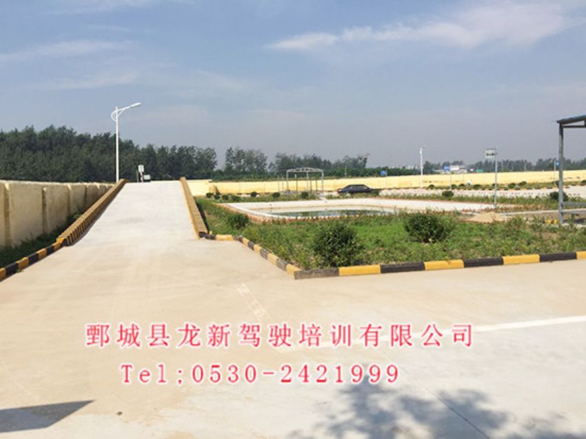 点击查看详细信息<br>标题：校内展示 阅读次数：1383