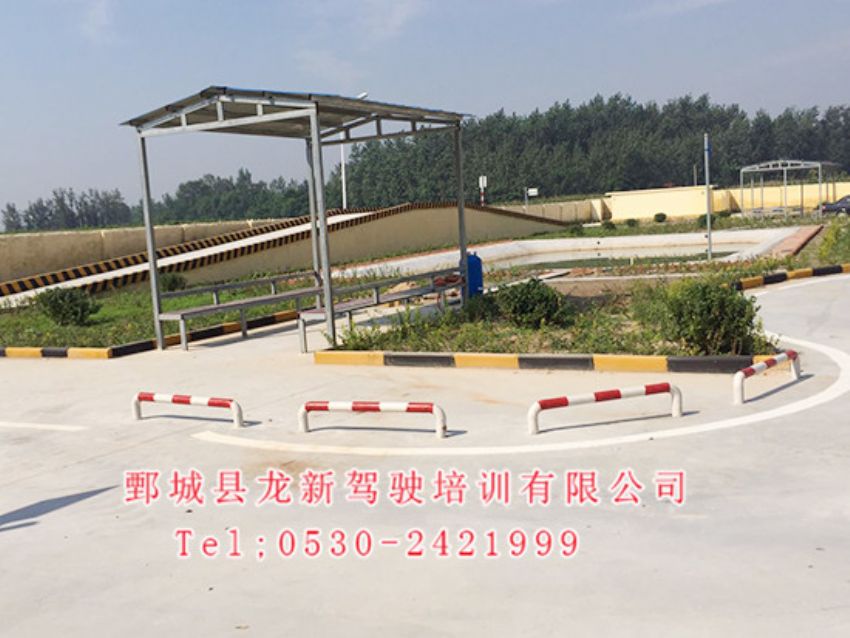 点击查看详细信息<br>标题：校内展示 阅读次数：1359