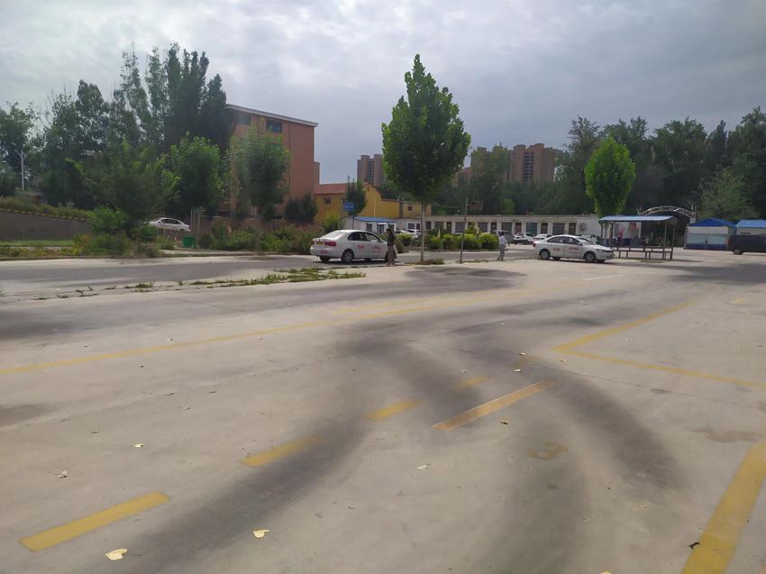 点击查看详细信息<br>标题：校内展示 阅读次数：710