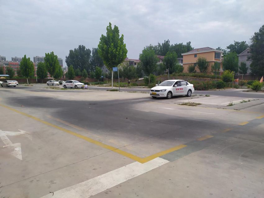 点击查看详细信息<br>标题：校内展示 阅读次数：739