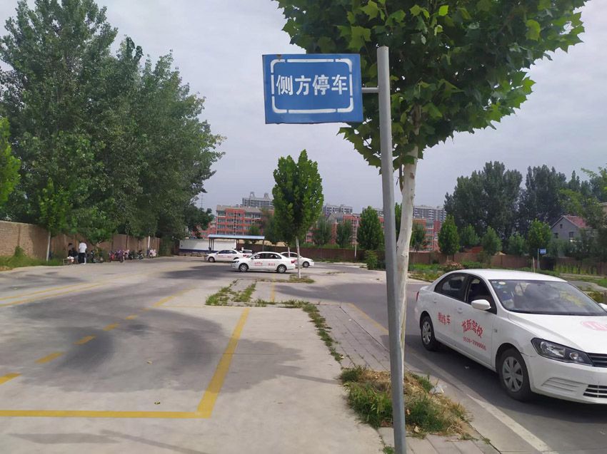 点击查看详细信息<br>标题：校内展示 阅读次数：765